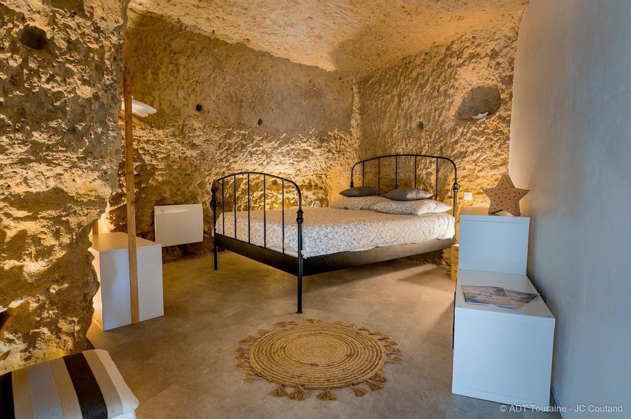 La Cavee Du Coteau, Petit Cocon Troglodytique Villa Vouvray Eksteriør billede
